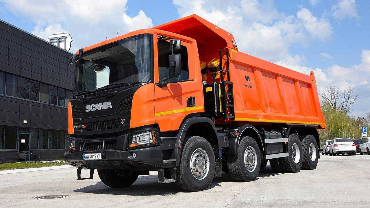Самосвал КАМАЗ